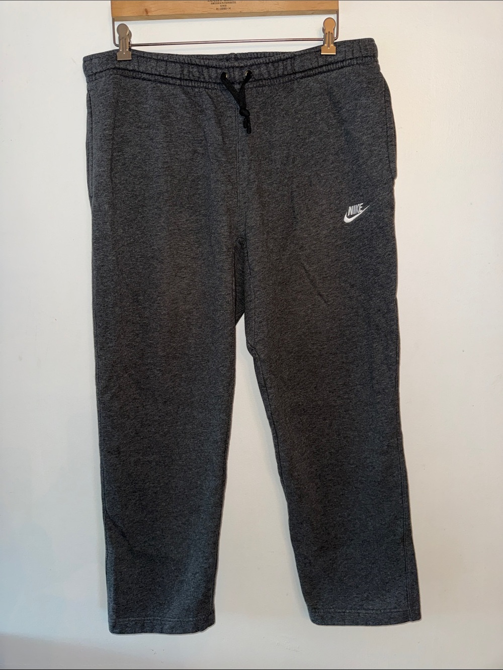 Nike Mens Club Fleece Open Hem Sweatpants Dark Charcoal Heather Gray
